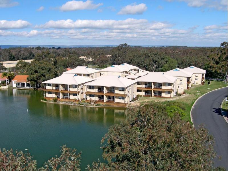 Lakeside Apartments And River Resort Villas South Yunderup Exterior foto